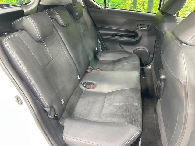 アクア G G’s ハーフレザーシート スマートキー LEDヘッド&フォグ ETC クルーズコントロール オートライト オートエアコン CD再生 電動格納ミラー パワーウィンドウ 横滑防止装置 プライバシーガラス(9枚目)