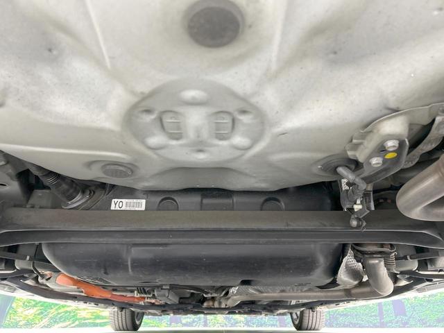 アクア G G’s ハーフレザーシート スマートキー LEDヘッド&フォグ ETC クルーズコントロール オートライト オートエアコン CD再生 電動格納ミラー パワーウィンドウ 横滑防止装置 プライバシーガラス(19枚目)