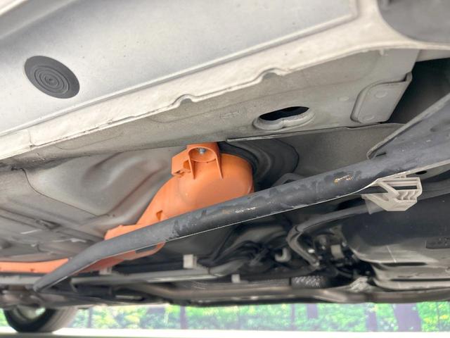 アクア G G’s ハーフレザーシート スマートキー LEDヘッド&フォグ ETC クルーズコントロール オートライト オートエアコン CD再生 電動格納ミラー パワーウィンドウ 横滑防止装置 プライバシーガラス(22枚目)