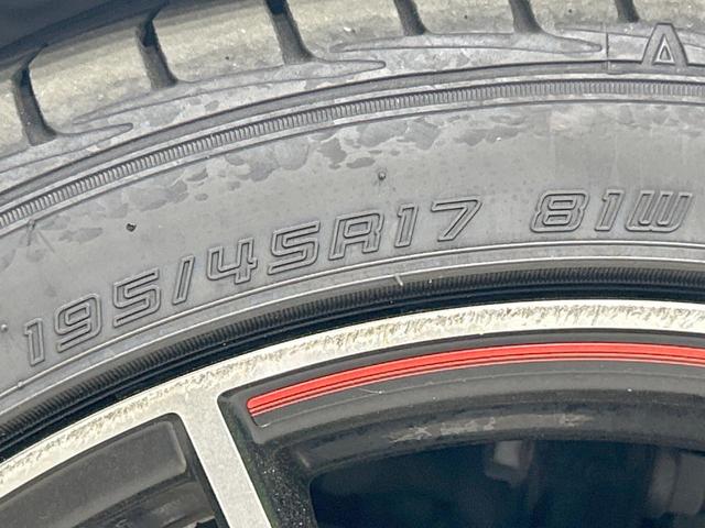 アクア G G’s ハーフレザーシート スマートキー LEDヘッド&フォグ ETC クルーズコントロール オートライト オートエアコン CD再生 電動格納ミラー パワーウィンドウ 横滑防止装置 プライバシーガラス(30枚目)