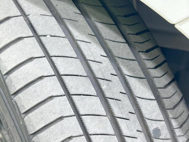 アクア G G’s ハーフレザーシート スマートキー LEDヘッド&フォグ ETC クルーズコントロール オートライト オートエアコン CD再生 電動格納ミラー パワーウィンドウ 横滑防止装置 プライバシーガラス(31枚目)