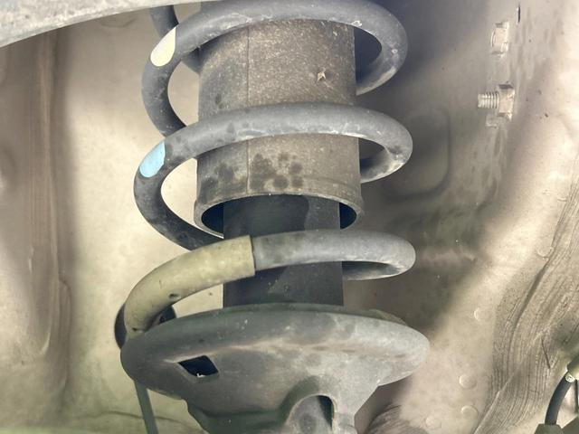 MRワゴン L SDナビ 禁煙車 スマートキー HIDヘッド Bluetooth接続 CD/DVD再生 地デジ アイドリングストップ 電動格納ミラー プライバシーガラス パワーウィンドウ ドアバイザー 衝突安全ボディ(20枚目)