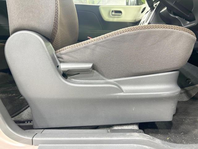 MRワゴン L SDナビ 禁煙車 スマートキー HIDヘッド Bluetooth接続 CD/DVD再生 地デジ アイドリングストップ 電動格納ミラー プライバシーガラス パワーウィンドウ ドアバイザー 衝突安全ボディ(31枚目)