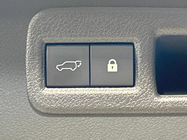 NX NX300h Fスポーツ 純正10型ナビ 全周囲カメラ AC100V電源 セーフティシステムプラス レーダークルーズ 禁煙 ハンズフリーパワーバックドア 専用革スポーツシート 前席シートベンチレーション メモリー付パワーシート(5枚目)