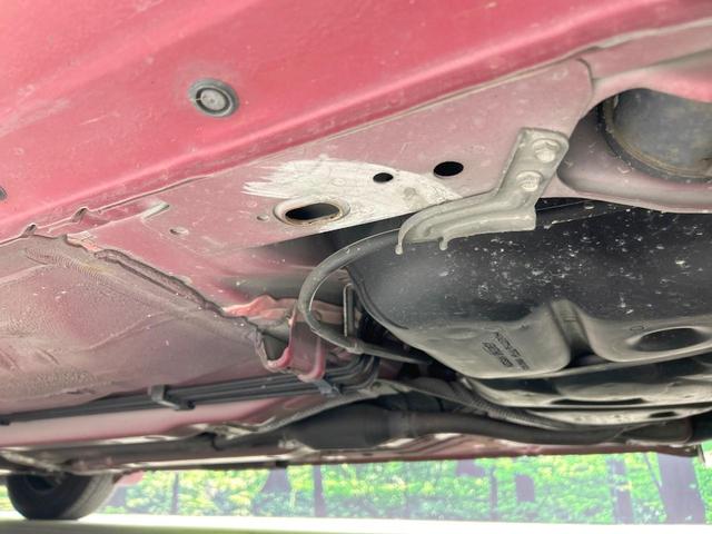 ノート ｅ－パワー　Ｘ　バックカメラ　衝突軽減　禁煙車　レーンアシスト　スマートキー　オートライト　オートエアコン　Ｂｌｕｅｔｏｏｔｈ　ＤＶＤ／ＣＤ再生　フルセグ　アイドリングストップ　プライバシーガラス　ドアバイザー（21枚目）