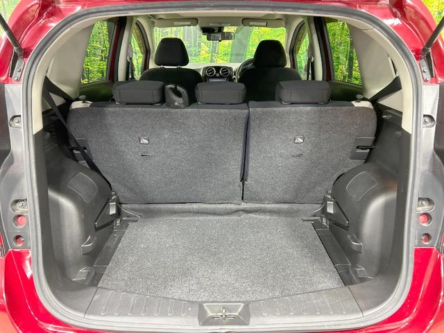 ノート ｅ－パワー　Ｘ　バックカメラ　衝突軽減　禁煙車　レーンアシスト　スマートキー　オートライト　オートエアコン　Ｂｌｕｅｔｏｏｔｈ　ＤＶＤ／ＣＤ再生　フルセグ　アイドリングストップ　プライバシーガラス　ドアバイザー（37枚目）