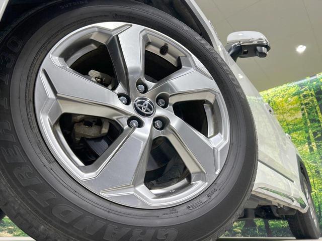 ＲＡＶ４ ハイブリッドＧ　４ＷＤ　モデリスタエアロ　純正ナビ　バックカメラ　セーフティセンス　レーダークルーズ　禁煙車　合皮シート　シートヒーター　パワーシート　スマートキー　ＬＥＤヘッド　ＥＴＣ　ステアリングヒーター（13枚目）