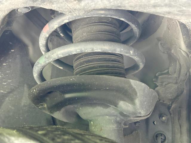 ＲＡＶ４ ハイブリッドＧ　４ＷＤ　モデリスタエアロ　純正ナビ　バックカメラ　セーフティセンス　レーダークルーズ　禁煙車　合皮シート　シートヒーター　パワーシート　スマートキー　ＬＥＤヘッド　ＥＴＣ　ステアリングヒーター（23枚目）