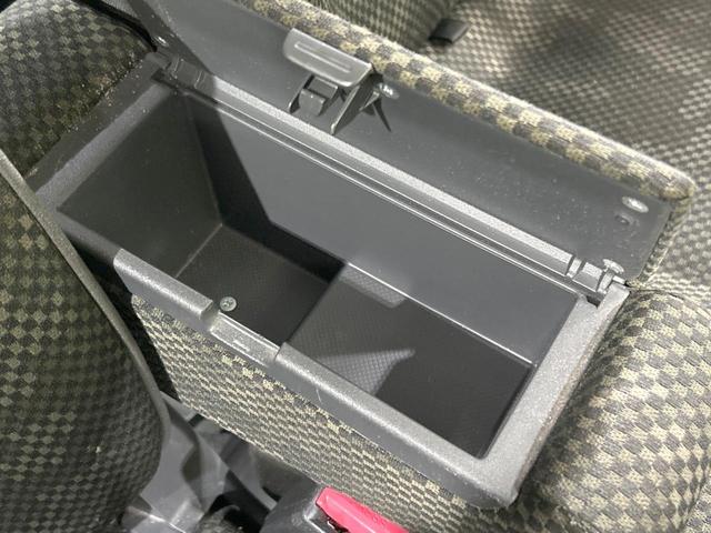 ハスラー Ｆリミテッド　純正ナビ　バックカメラ　デュアルカメラブレーキ　禁煙車　シートヒーター　スマートキー　ＨＩＤヘッド　ＥＴＣ　オートライト　オートエアコン　ＣＤ再生　地デジ　盗難防止システム　ドアバイザー　ＵＳＢ接続（42枚目）