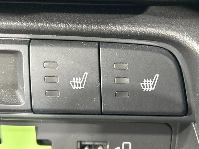 【シートヒーター】寒い日に重宝するシートヒーター！エアコンより早く温まってくれるので寒がりの人も安心ですね♪エアコンの温風は乾燥するから苦手、という方にもをおすすめです。