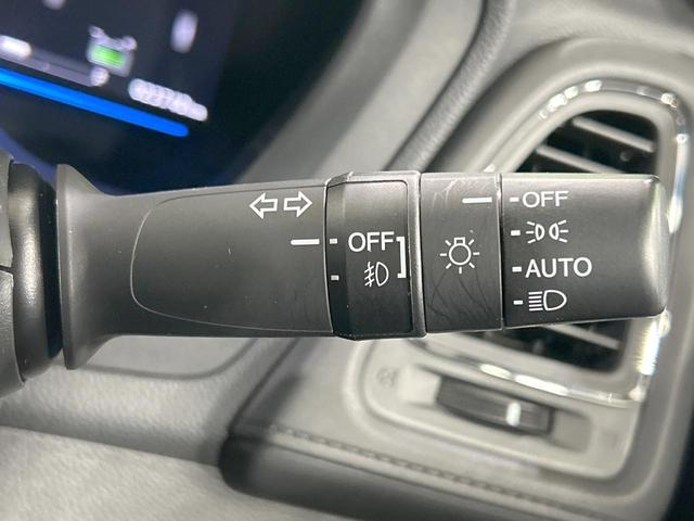 ヴェゼル ハイブリッドX 純正ナビ バックカメラ シティブレーキ 禁煙車 スマートキー LEDヘッド ETC クルコン オートライト オートエアコン 純正16インチ CD・DVD再生 Bluetooth再生 革巻きステアリング(50枚目)