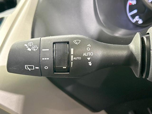 NX NX300h 純正10型ナビ 全周囲カメラ レーダークルーズ 禁煙車 パワーシート スマートキー LEDヘッド ETC2.0 オートマチックハイビーム ブラインドスポットモニター 車線逸脱警報 オートエアコン(56枚目)