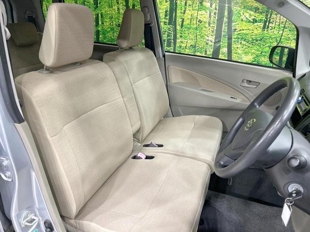 ムーヴ Ｌ　禁煙車　オートエアコン　１４インチアルミホイール　ｃａｒｒｏｚｚｅｒｉａ製オーディオ　ＣＤ再生　ヘッドライトレベライザー　リモコンキー　電動格納ミラー　インパネシフト　ドアバイザー　プライバシーガラス（8枚目）