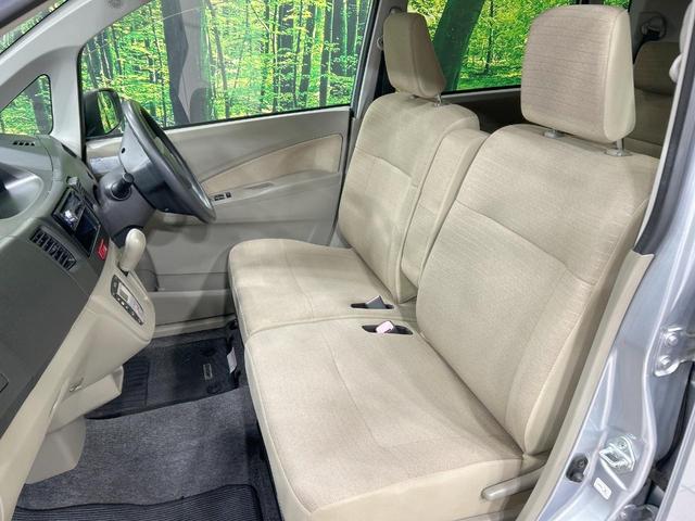 ムーヴ Ｌ　禁煙車　オートエアコン　１４インチアルミホイール　ｃａｒｒｏｚｚｅｒｉａ製オーディオ　ＣＤ再生　ヘッドライトレベライザー　リモコンキー　電動格納ミラー　インパネシフト　ドアバイザー　プライバシーガラス（30枚目）