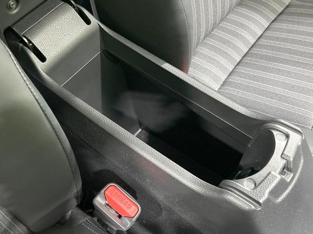 アクア Z 純正ナビ 全周囲カメラ セーフティセンス レーダークルーズ 禁煙車 ハーフレザーシート シートヒーター パワーシート スマートキー LEDヘッド ETC オートハイビーム ブラインドスポットモニター(49枚目)