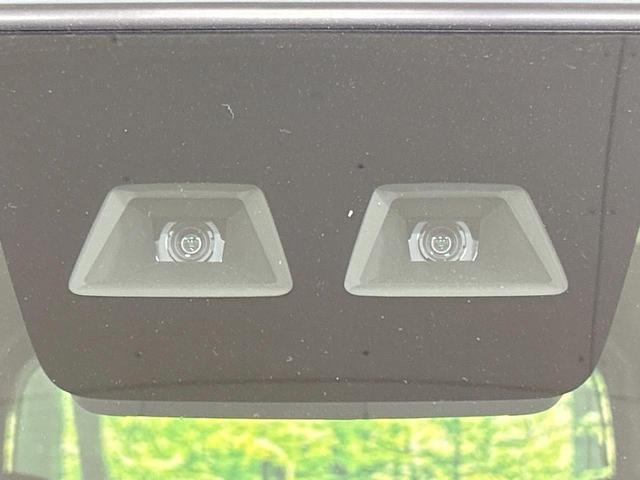 �y�X�}�[�g�A�V�X�g�z���s���ɑO���̎ԗ�����F�����A�Փ˂������Ȏ��͌x��ƃu���[�L�ŏՓˉ���Ɣ�Q�y�����A�V�X�g�B�����S�Ƀh���C�u�����y���݂��������܂��B