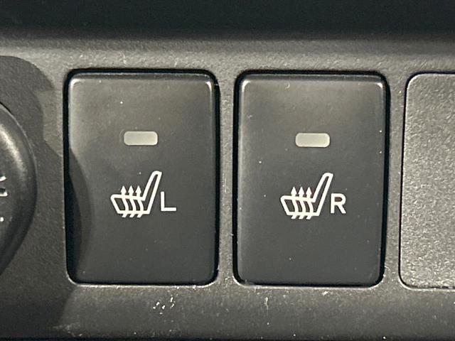 トール カスタムＧ　ターボ　ＳＡＩＩＩ　両側電動スライド　９型ナビ　全周囲カメラ　スマートアシスト　禁煙車　ＬＥＤヘッド　ＥＴＣ　クルコン　オートマチックハイビーム　車線逸脱警報　誤発進抑制機能　先行車発進お知らせ機能　オートエアコン（6枚目）