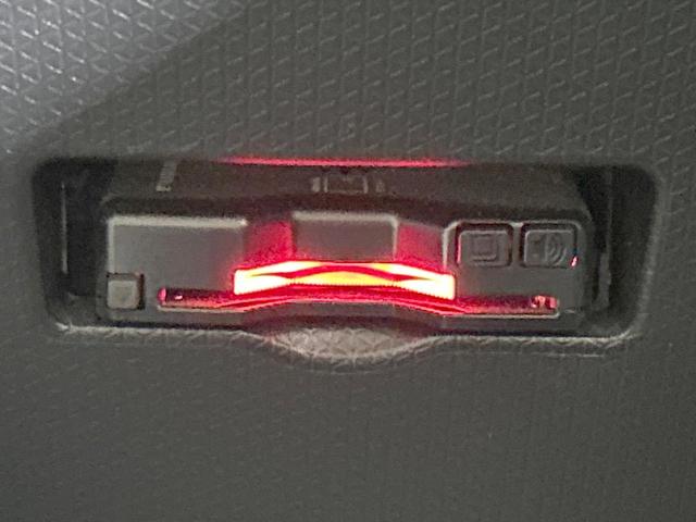 タント Ｘ　電動スライド　純正ナビ　バックカメラ　スマートアシスト　禁煙車　シートヒーター　スマートキー　ＬＥＤヘッド　ＥＴＣ　オートハイビーム　車線逸脱警報　誤発進抑制機能　先行車発進お知らせ機能　フルセグ（32枚目）