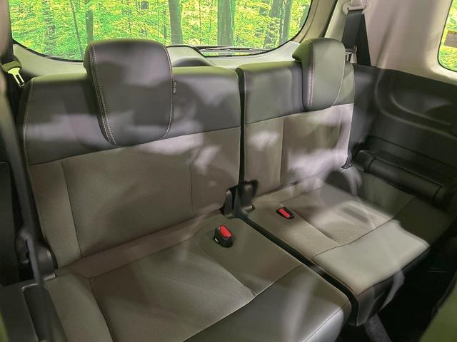 フリード クロスター 登録済未使用車 両側電動スライドドア ホンダセンシング ハーフレザーシート ブラインドスポットモニター レーンキープ スマートキー LEDヘッド ルーフレール 純正15インチAW オートハイビーム(10枚目)