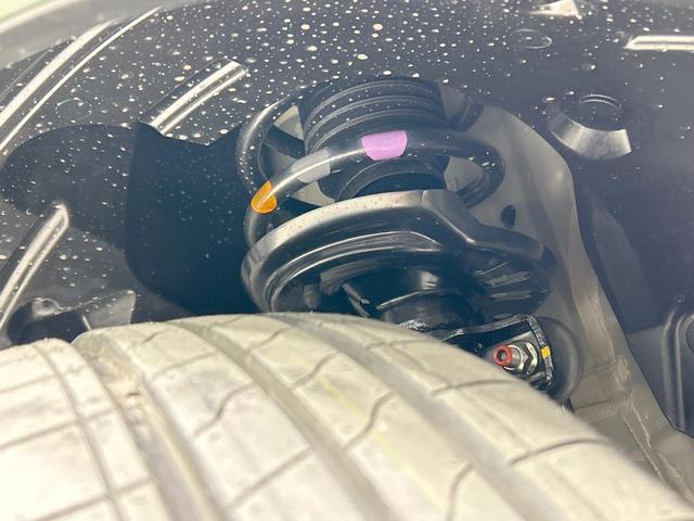 フリード クロスター 登録済未使用車 両側電動スライドドア ホンダセンシング ハーフレザーシート ブラインドスポットモニター レーンキープ スマートキー LEDヘッド ルーフレール 純正15インチAW オートハイビーム(19枚目)