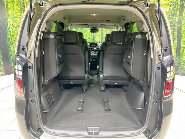 フリード クロスター 登録済未使用車 両側電動スライドドア ホンダセンシング ハーフレザーシート ブラインドスポットモニター レーンキープ スマートキー LEDヘッド ルーフレール 純正15インチAW オートハイビーム(46枚目)