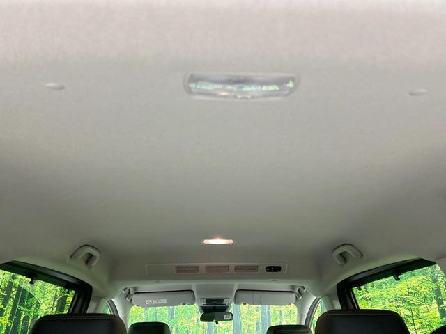 フリード クロスター 登録済未使用車 両側電動スライドドア ホンダセンシング ハーフレザーシート ブラインドスポットモニター レーンキープ スマートキー LEDヘッド ルーフレール 純正15インチAW オートハイビーム(48枚目)