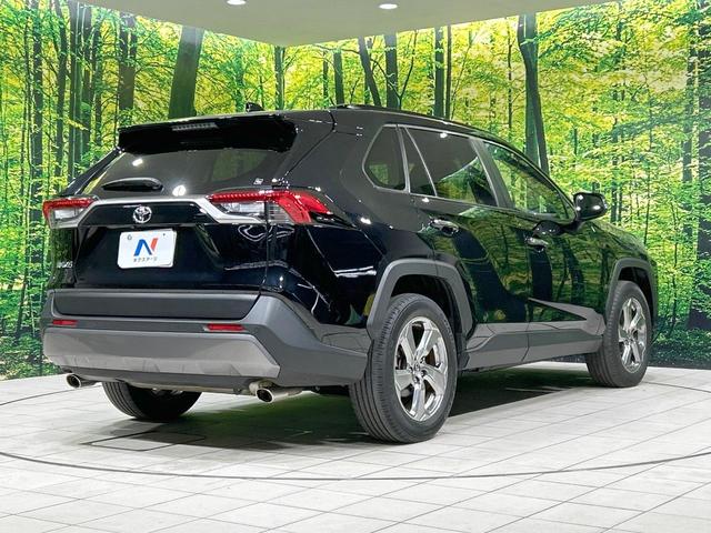 RAV4 G サンルーフ 純正9インチナビ 4WD バックカメラ セーフティセンス レーダークルーズ 禁煙車 パワーバックドア パワーシート スマートキー LEDヘッド ビルトインETC 純正18インチAW(17枚目)