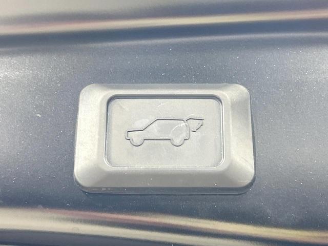 RAV4 G サンルーフ 純正9インチナビ 4WD バックカメラ セーフティセンス レーダークルーズ 禁煙車 パワーバックドア パワーシート スマートキー LEDヘッド ビルトインETC 純正18インチAW(43枚目)