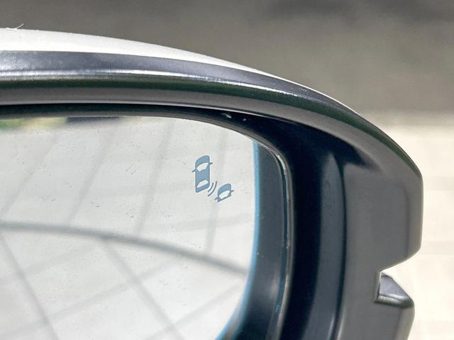 ヴェゼル e:HEV Z 純正9型ナビ バックカメラ 衝突被害軽減システム レーダークルーズ 禁煙車 電動リアゲート ハーフレザーシート スマートキー LEDヘッド ビルトインETC 純正18インチアルミ オートライト(30枚目)