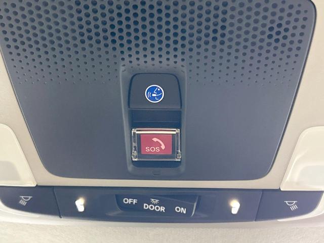 ヴェゼル e:HEV Z 純正9型ナビ バックカメラ 衝突被害軽減システム レーダークルーズ 禁煙車 電動リアゲート ハーフレザーシート スマートキー LEDヘッド ビルトインETC 純正18インチアルミ オートライト(49枚目)