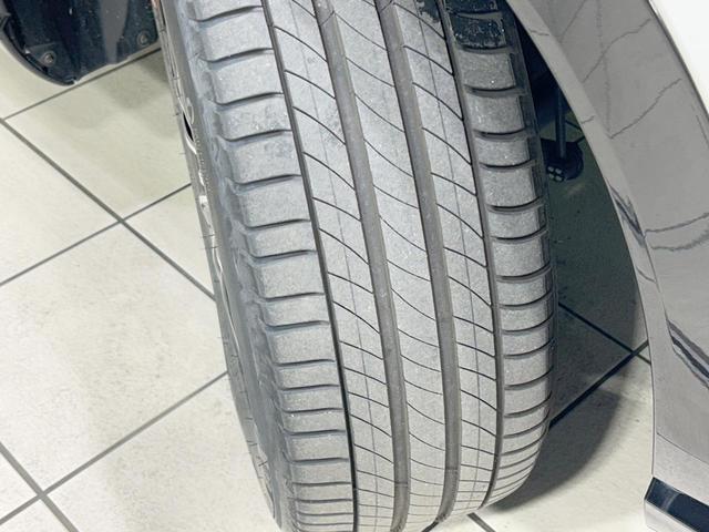 ヴェゼル e:HEV Z 純正9型ナビ バックカメラ 衝突被害軽減システム レーダークルーズ 禁煙車 電動リアゲート ハーフレザーシート スマートキー LEDヘッド ビルトインETC 純正18インチアルミ オートライト(60枚目)