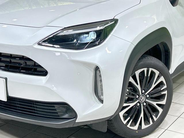ヤリスクロス Z 純正ディスプレイ セーフティセンス 全周囲カメラ レーダークルーズ 禁煙車 ETC ハーフレザーシート パワーシート コーナーセンサ スマートキー LEDヘッド オートハイビーム 純正18インチアルミ(12枚目)