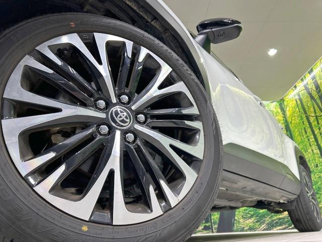 ヤリスクロス Z 純正ディスプレイ セーフティセンス 全周囲カメラ レーダークルーズ 禁煙車 ETC ハーフレザーシート パワーシート コーナーセンサ スマートキー LEDヘッド オートハイビーム 純正18インチアルミ(13枚目)