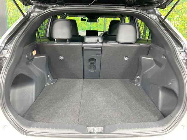 ヤリスクロス Z 純正ディスプレイ セーフティセンス 全周囲カメラ レーダークルーズ 禁煙車 ETC ハーフレザーシート パワーシート コーナーセンサ スマートキー LEDヘッド オートハイビーム 純正18インチアルミ(40枚目)