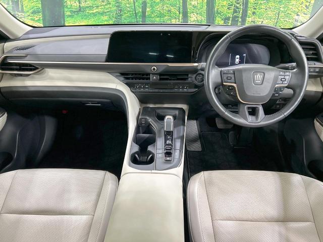 クラウンクロスオーバー Gアドバンスド・レザーパッケージ 4WD サイド・バックカメラ セーフティセンス レーダークルーズ ブラインドスポットモニター 禁煙車 Bluetooth接続 LEDヘッド オートマチックハイビーム ベージュ革シート シートヒーター(2枚目)