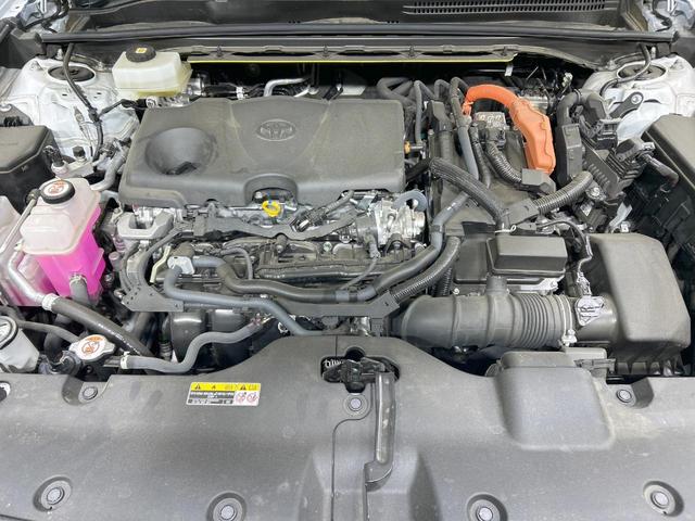 クラウンクロスオーバー Gアドバンスド・レザーパッケージ 4WD サイド・バックカメラ セーフティセンス レーダークルーズ ブラインドスポットモニター 禁煙車 Bluetooth接続 LEDヘッド オートマチックハイビーム ベージュ革シート シートヒーター(18枚目)