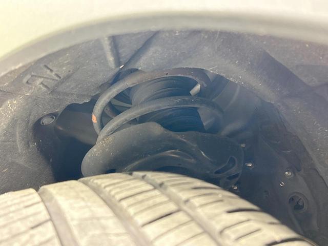 クラウンクロスオーバー Gアドバンスド・レザーパッケージ 4WD サイド・バックカメラ セーフティセンス レーダークルーズ ブラインドスポットモニター 禁煙車 Bluetooth接続 LEDヘッド オートマチックハイビーム ベージュ革シート シートヒーター(20枚目)