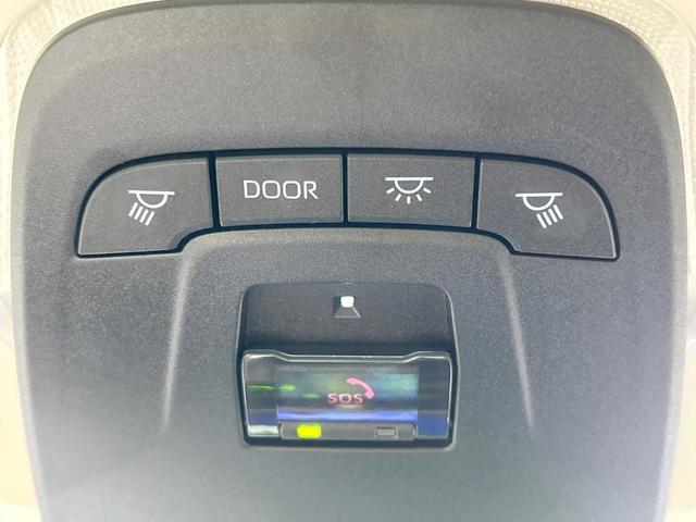 クラウンクロスオーバー Gアドバンスド・レザーパッケージ 4WD サイド・バックカメラ セーフティセンス レーダークルーズ ブラインドスポットモニター 禁煙車 Bluetooth接続 LEDヘッド オートマチックハイビーム ベージュ革シート シートヒーター(51枚目)