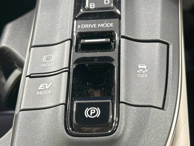 クラウンクロスオーバー Gアドバンスド・レザーパッケージ 4WD サイド・バックカメラ セーフティセンス レーダークルーズ ブラインドスポットモニター 禁煙車 Bluetooth接続 LEDヘッド オートマチックハイビーム ベージュ革シート シートヒーター(52枚目)