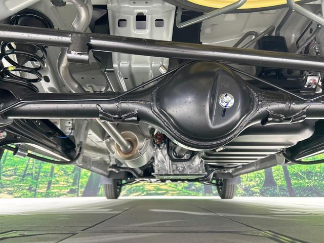 クリッパーバン DX 届出済未使用車 インテリジェントエマージェンシーブレーキ 禁煙車 オートマチックハイビーム キーレス フォグライト 盗難防止装置 踏み間違い防止装置 車線逸脱警報 先行車発進お知らせ オートライト(18枚目)