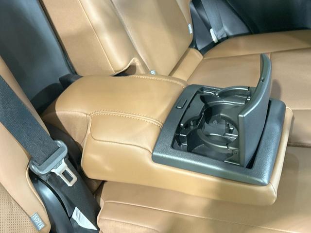 ランドクルーザープラド TX Lパッケージ 70thアニバーサリーリミテッド 7人乗り サンルーフ BIG-X9インチナビ フリップダウン バックカメラ セーフティセンス レーダークルーズ 禁煙車 レザーシート シートヒーター/エアコン コーナーセンサー レーンキープ(59枚目)