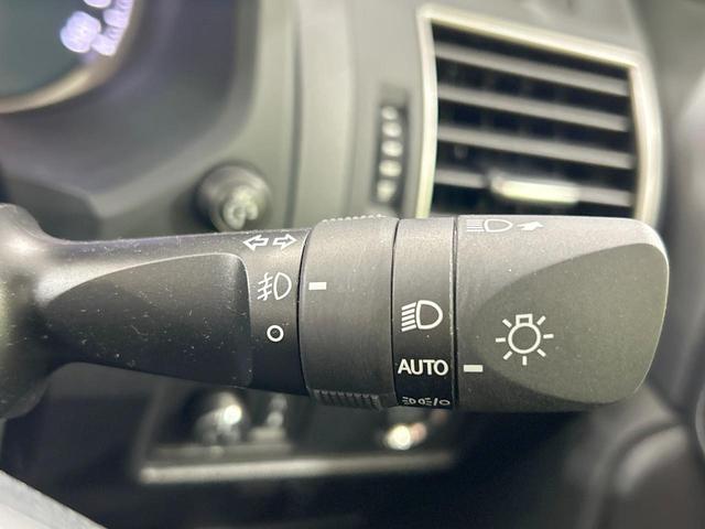 ランドクルーザープラド TX Lパッケージ 70thアニバーサリーリミテッド 7人乗り サンルーフ BIG-X9インチナビ フリップダウン バックカメラ セーフティセンス レーダークルーズ 禁煙車 レザーシート シートヒーター/エアコン コーナーセンサー レーンキープ(61枚目)