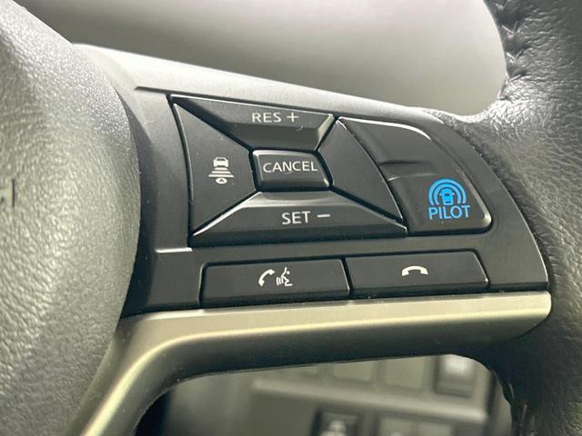 セレナ ｅ－パワー　ハイウェイスターＶ　純正１０型ナビ　後席モニター　全周囲カメラ　セーフティＢ　両側電動ドア　ブラインドスポットモニター　禁煙　Ｂｌｕｅｔｏｏｔｈ接続　ＥＴＣ　ＬＥＤヘッド　スマートキー（6枚目）