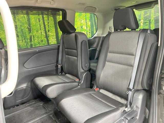 セレナ ｅ－パワー　ハイウェイスターＶ　純正１０型ナビ　後席モニター　全周囲カメラ　セーフティＢ　両側電動ドア　ブラインドスポットモニター　禁煙　Ｂｌｕｅｔｏｏｔｈ接続　ＥＴＣ　ＬＥＤヘッド　スマートキー（41枚目）