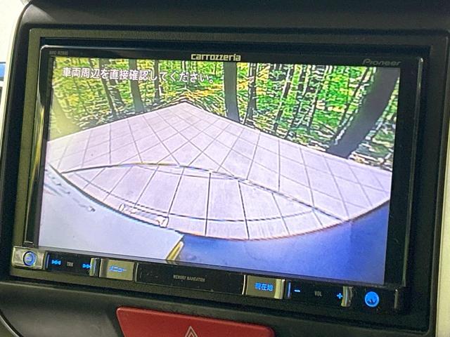 N-BOX 2トーンカラースタイル GターボSSパッケージ ターボ 両側電動スライド SDナビ 後席モニター バックカメラ シティブレーキ 禁煙車 シートヒーター スマートキー HIDヘッド ETC クルコン オートライト 純正14インチAW CD/DVD再生(5枚目)