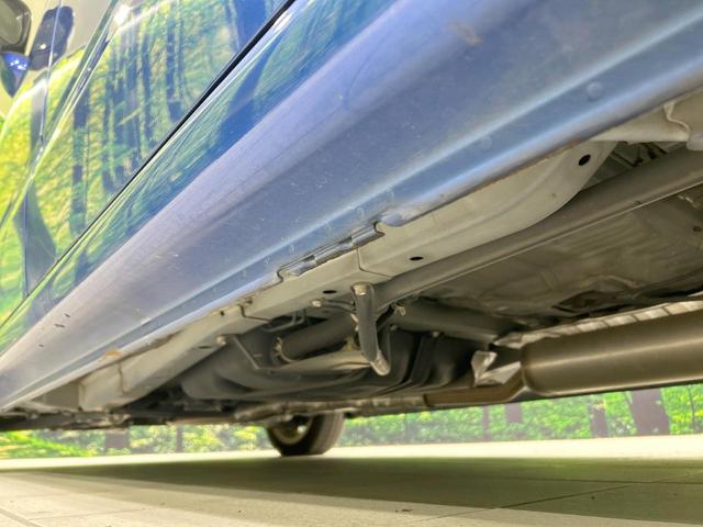 N-BOX 2トーンカラースタイル GターボSSパッケージ ターボ 両側電動スライド SDナビ 後席モニター バックカメラ シティブレーキ 禁煙車 シートヒーター スマートキー HIDヘッド ETC クルコン オートライト 純正14インチAW CD/DVD再生(23枚目)