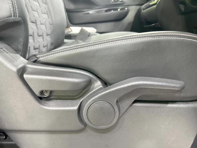 デリカミニ T プレミアム ターボ 両側電動ドア 全周囲カメラ e-アシスト マイパイロット レーダークルーズ 禁煙車 ETC ハーフレザーシート コーナーセンサ LEDヘッド シートヒーター スマートキー 純正15インチアルミ(39枚目)