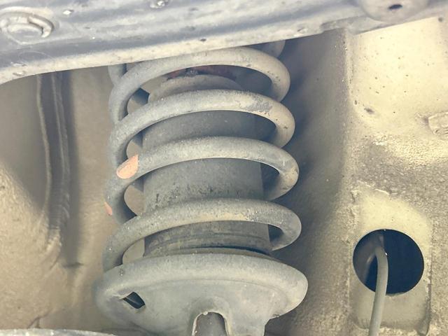 パレットSW リミテッド 電動スライドドア CDオーディオ 禁煙車 スマートキー HIDヘッド フォグライト オートライト 純正14インチアルミ オートエアコン 革巻きステアリング ステアリングスイッチ 盗難防止装置 CD再生(20枚目)