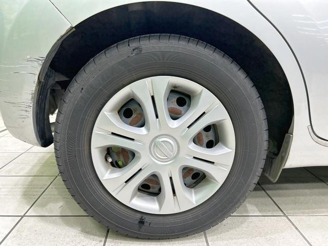 ノート X 純正SDナビ エマージェンシーブレーキ 禁煙車 ETC Bluetooth再生 スマートキー 純正14インチアルミ 盗難防止装置 横滑り防止装置 CD・DVD再生 アイドリングストップ(29枚目)