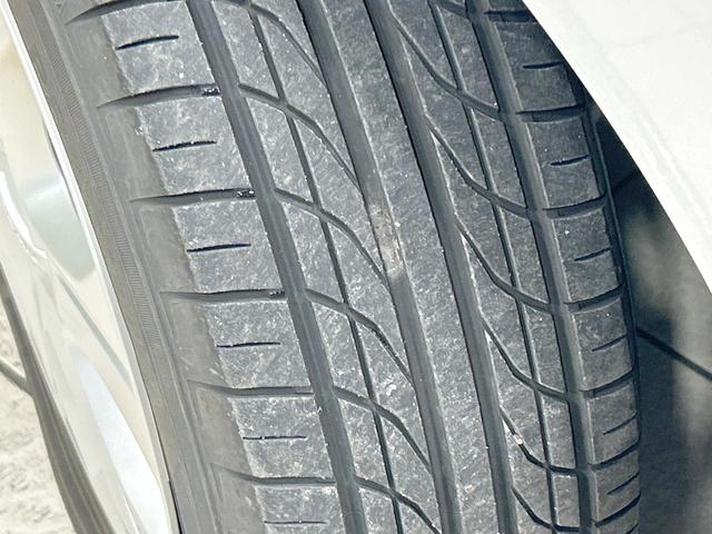 ノート X 純正SDナビ エマージェンシーブレーキ 禁煙車 ETC Bluetooth再生 スマートキー 純正14インチアルミ 盗難防止装置 横滑り防止装置 CD・DVD再生 アイドリングストップ(30枚目)